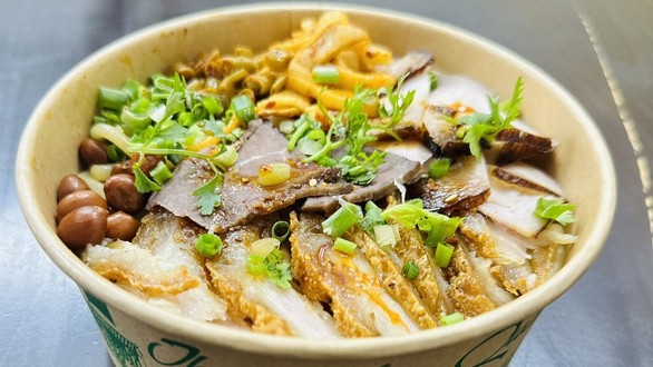 Mỳ Quế Lâm - Nguyễn Khánh Toàn