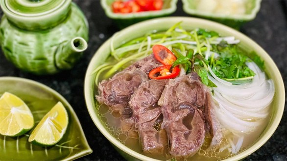 Phở Gia Truyển T&T - Đường 19/5