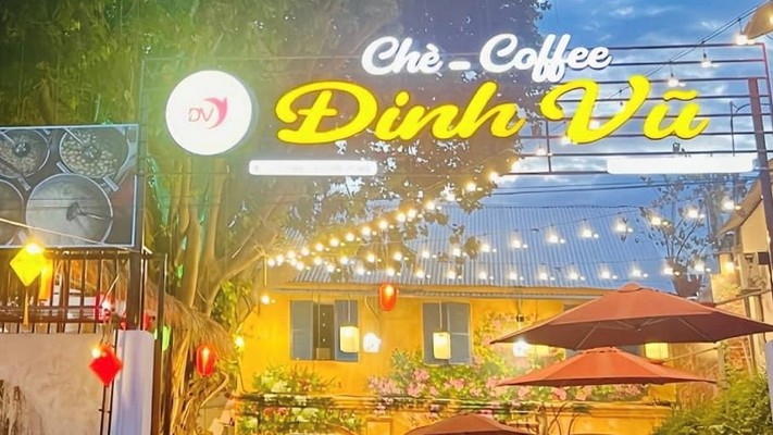 Chè & Cafe Đinh Vũ - 130 Trịnh Công Sơn