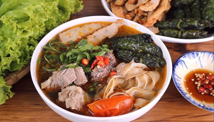 Bánh Đa Cua, Bề Bề & Bún Cá Hải Phòng - Hương Cảng 