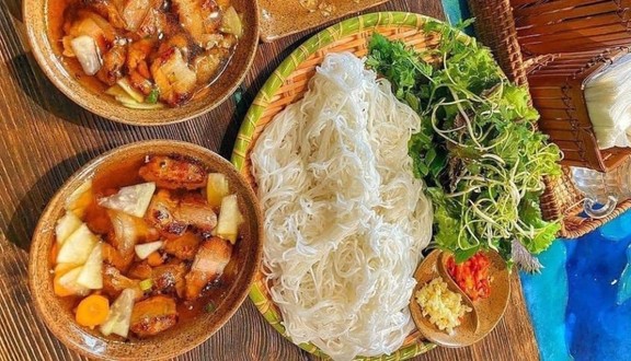 Bún Chả Minh Quang - 14 Đào Duy Từ