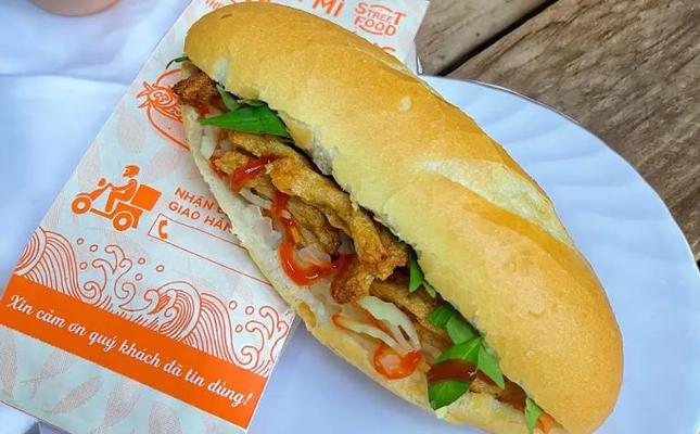 Bánh Mì chả cá Bé Bo - 218 Huỳnh Thúc Kháng