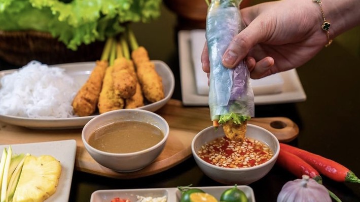 Bánh Tráng Phú Minh - 21 + 22 Lô 11 Thế Lữ