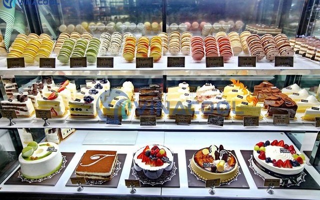 Thế Giới Bánh - Bánh Kem Bắp & Các Loại Bánh Ngọt - 951 Nguyễn Duy Trinh