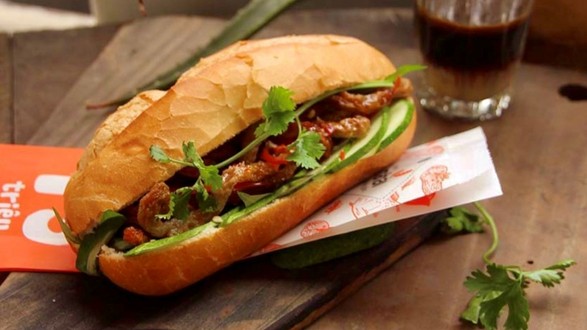 Bánh Mì Chả Cá Má Hải - Bánh Ướt - Cà Phê Kafin - 290 Phạm Ngọc Thạch