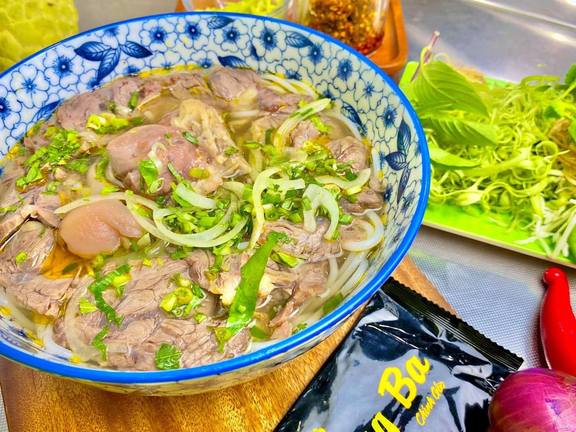 Bún Bò Huế Bà Ba - Bàu Cát