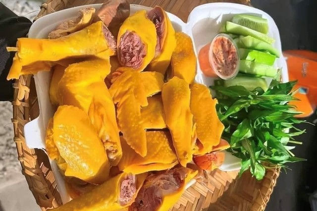 Duyên Mỹ Food - Gà Ta Ủ Muối, Bắp Giò Heo Hun Khói & Dồi Sụn Non Hà Thành