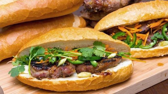 Bánh Mì Phố Ga - 34 Lương Khánh Thiện