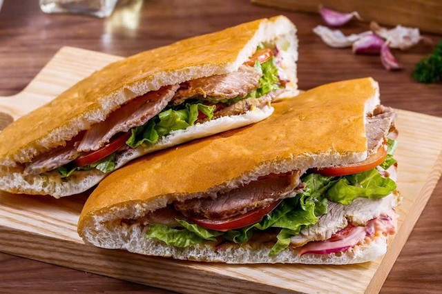 Bánh Mì Rago Kebab - Bánh Mì Thổ Nhĩ Kì - 108 Phan Kế Bính