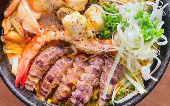 Bánh Canh Ghẹ Cường Phát 2 - Dimsum & Bánh Bao - Nguyễn Trãi