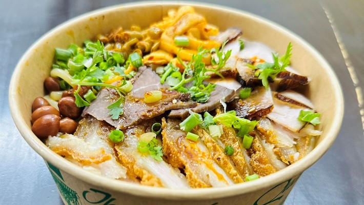 Bún Bò Nam Bộ & Nước Ép 20 Thợ Nhuộm