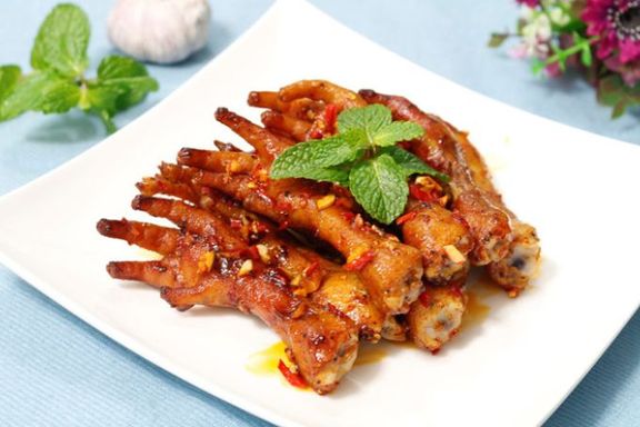 Bếp Của Châu - Chân Gà Sả Tắc, Chân Gà Chiên & Set Hủ Tiếu Khô Sa Đéc