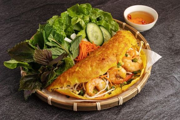 Bánh Xèo Củ Dừa Non, Bánh Pía & Dừa Sáp Nhà Bom