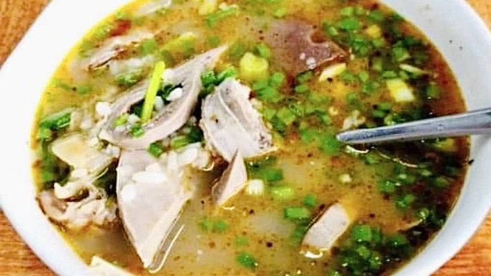 Cháo Lòng Ạ Ơi - 111 Trần Thái Tông
