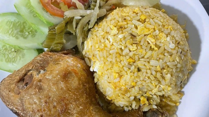 Quán Cơm Chí Nhung - Cơm Tấm, Cơm Gà Xối Mỡ & Cháo Trắng