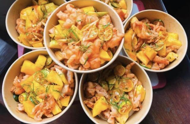 PHẠM GIA - Chân Gà Sốt Thái - Lê Văn Lương