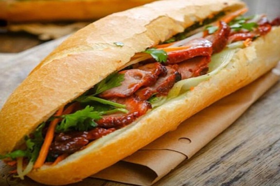 Bánh Mì Sài Gòn Minh Kiên - 210 Yên Hòa