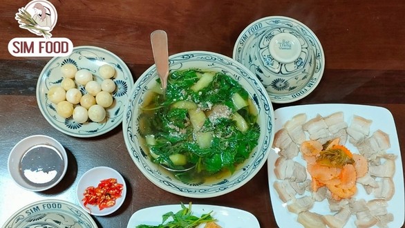 SimFood - Cơm Niêu & Lẩu Gà Lá É - Thân Văn Nhiếp