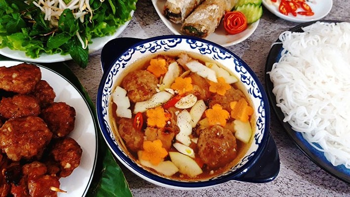 Bún Chả Hà Nội Xưa - Âu Cơ