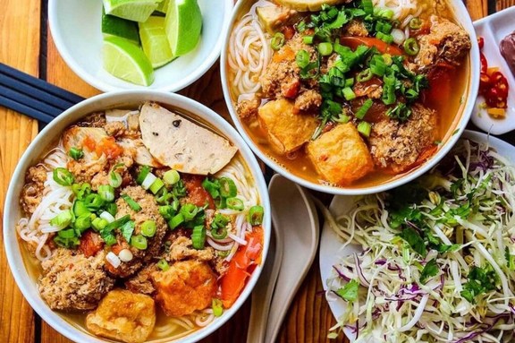 Bún Riêu Chị Giang - Giảng Võ