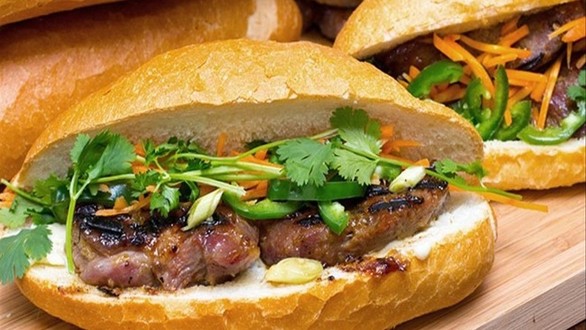 Bánh Mì Bình Định - Phạm Văn Đồng