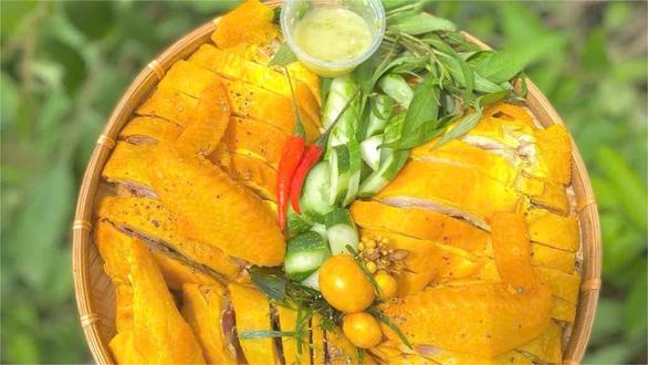 Bếp Nhà Châu - Gà Ủ Muối & Cơm Gà