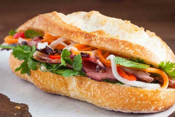 Bánh Mỳ Son Gù - Đình Thôn