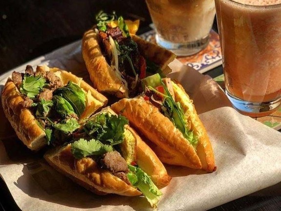 Mc Doner & Café - 11 An Thượng 2