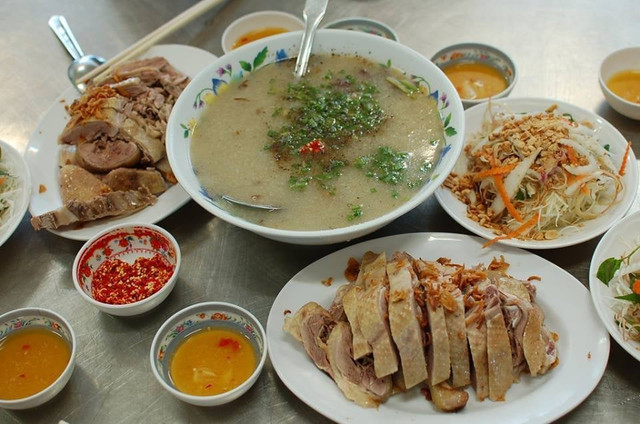 QUÁN VỊT ĐỒNG QUÊ - Gỏi Vịt, Cháo & Nướng