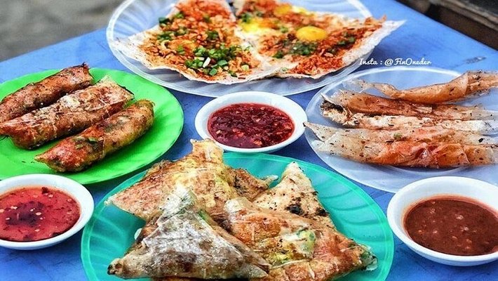 Hủ Tiếu Mợ Năm - Nguyễn Đình Tứ