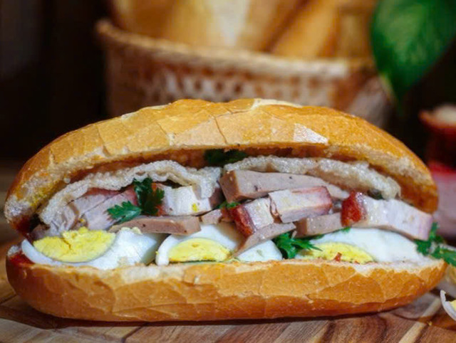 Bánh Mì Bình Định Ba Thành - Trương Định