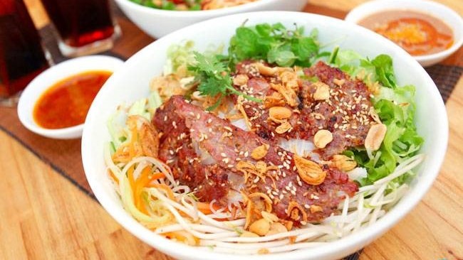 Quán Cô Hiền - Bún Thịt Nướng, Bún Mắm & Bánh Cuốn