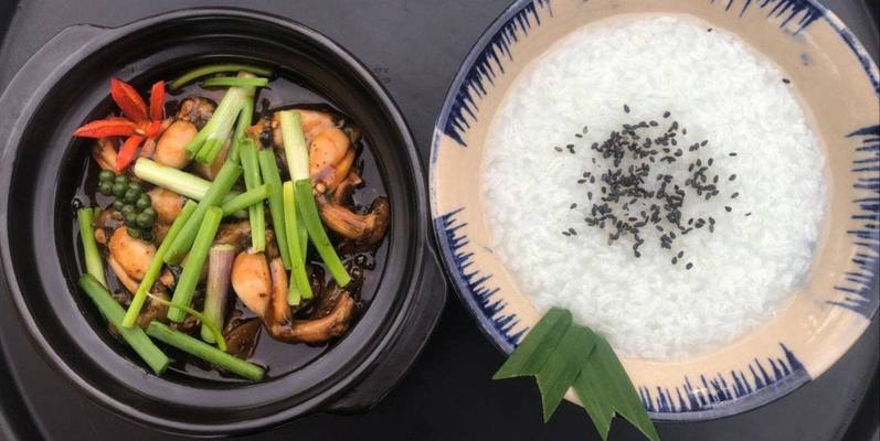 Cháo Ếch Singapore Ánh Sáng