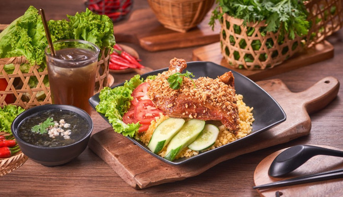 Cơm Gà Kim Phụng - Lại Hùng Cường