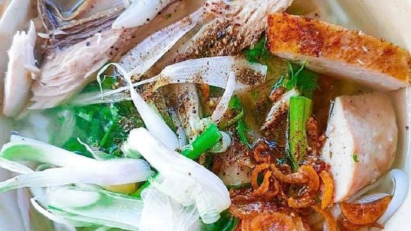 Quán Bánh Canh Bé - 424A Ngô Gia Tự