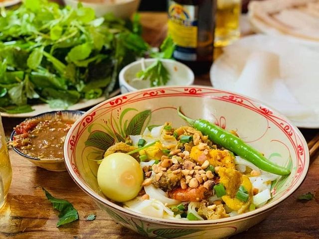 Mỳ Quảng Phú Chiêm Bà Mười - 06 Nguyễn Văn Thoại