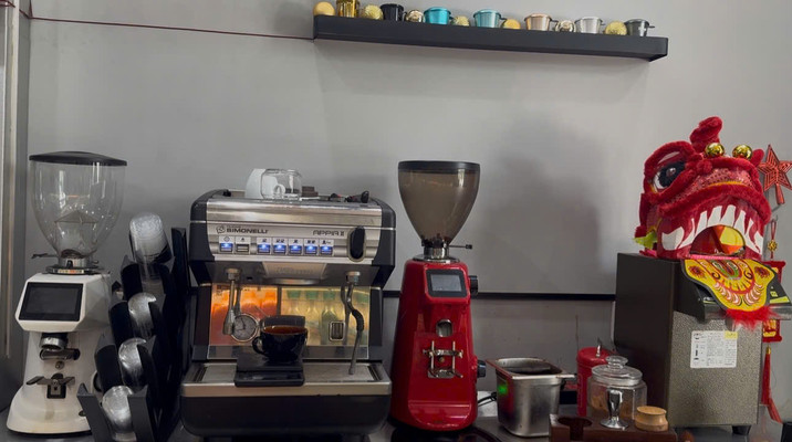 Cà Phê TN Bar - 735 Huỳnh Văn Nghệ