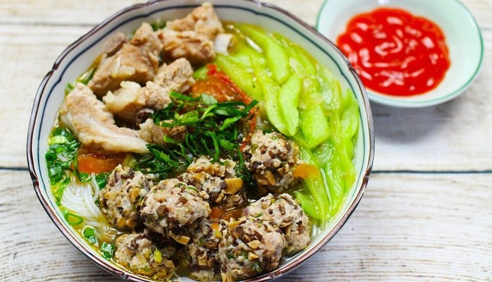 Hương Foody - Bún Mọc Dọc Mùng - Ngõ 14 Hai Bà Trưng