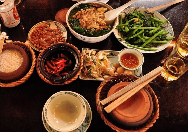 Cơm Niêu Panda Food - Quang Trung