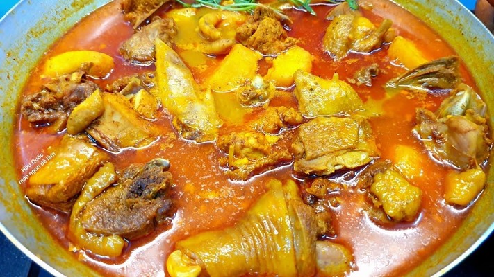 Quán Win - Cari Gà, Bánh Mì Bò Kho & Bún Riêu Chả Cá - Lê Văn Hưu