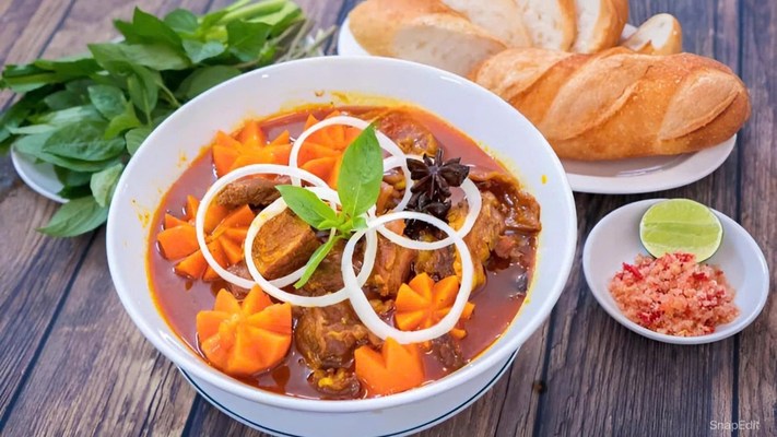 Bếp Nhà Đen - Bì Cuốn, Bò Kho & Xíu Mại Phần