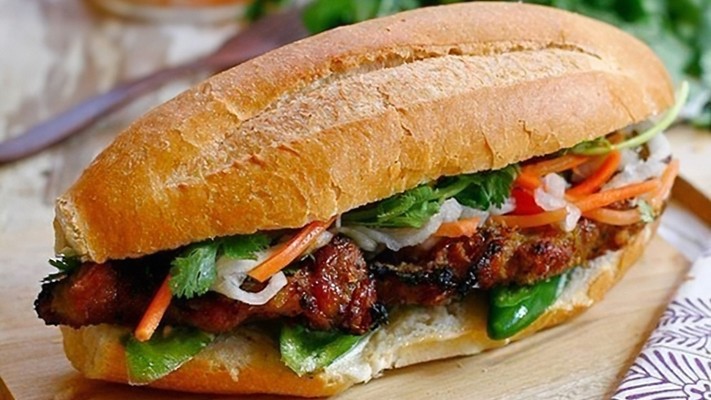 Bánh Mì Thịt Nướng - 93 Chế Lan Viên