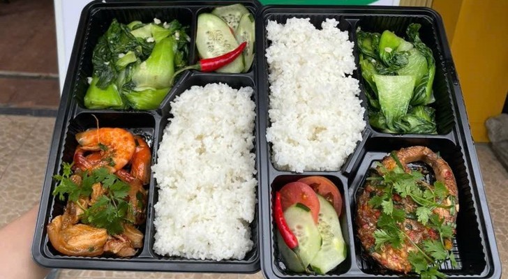 Cơm Duy Quang - 192 Tố Hữu