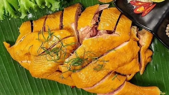 Gà Ủ Muối Genz - Cháo Gà & Mì Xào