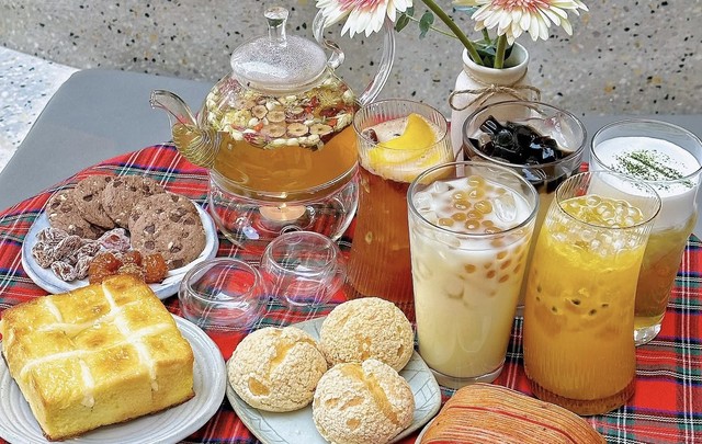 UNI Coffee Nook - 15 Lê Hồng Phong