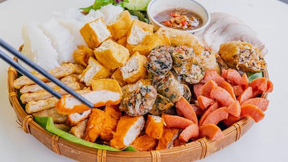 Bún Mẹt Cô Thoa - 157 Đường 19/5
