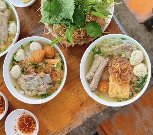 Bún Mọc Số 6 - Nguyễn Ái Quốc