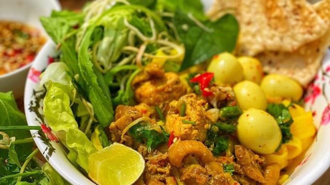 Mỳ Quảng Thuỷ Nguyễn - 83 Hà Tông Quyền