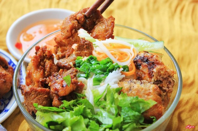 Bún Thịt Nướng Dì Thảo