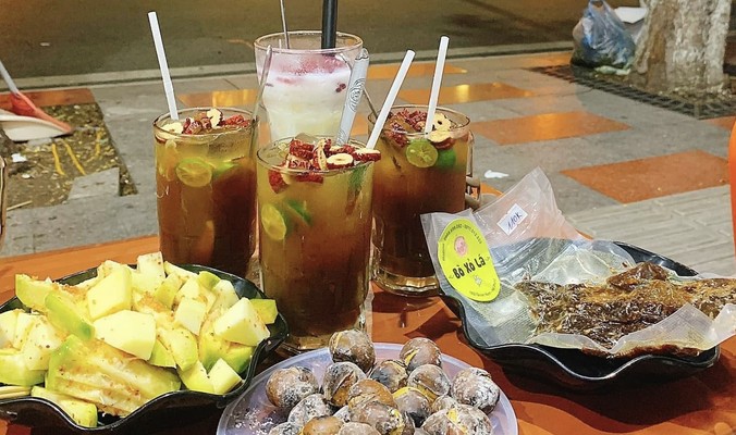 Tiệm Trà Cúc Vợ Anh - 51 Lê Hồng Phong